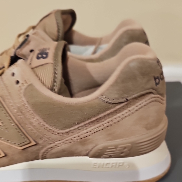 New Balance Brown Suede Sneakers - Picture 6 of 9